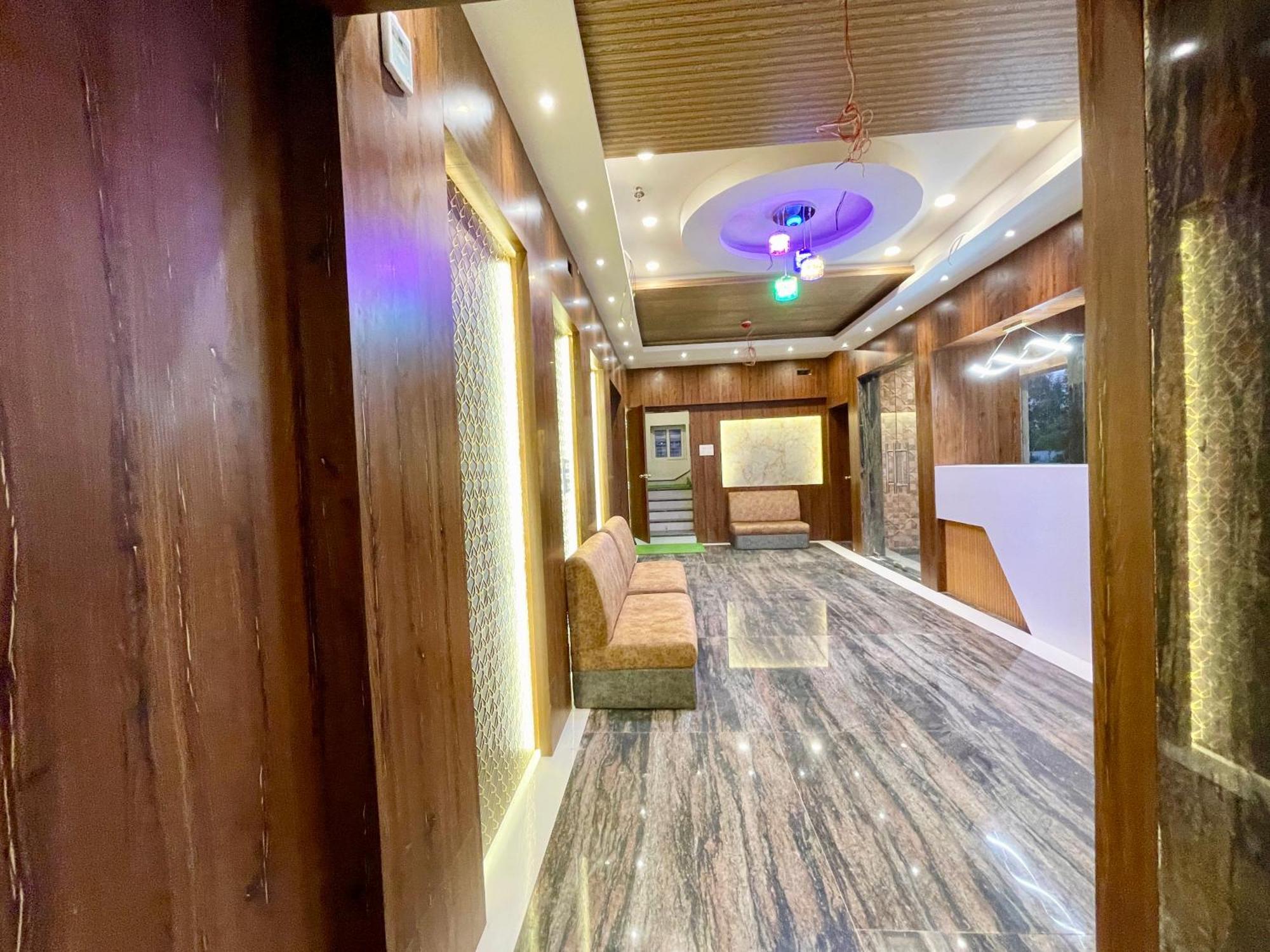 Hotel A One ! Puri, Breakfast Included- Swimming-Pool, Near Sea-Beach-And-Temple, Fully-Air-Conditioned-Hotel With-Lift-And-Parking-Facility - 1 Esterno foto